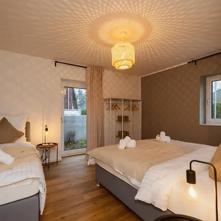 Hygge Homes, Three Bedrooms With Parking, Near River Winsen (Luhe)