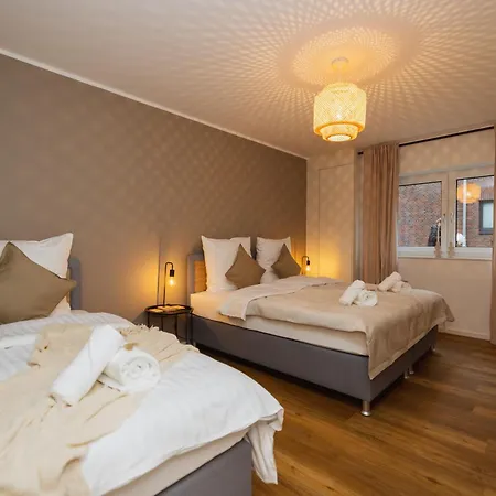 Hygge Homes - 'scandi Luxe' - Near River *