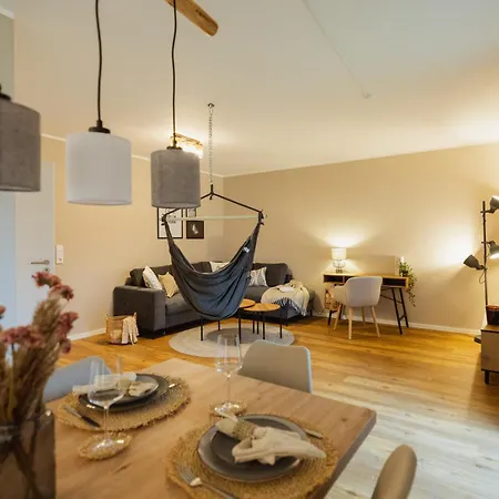 Apartment Hygge Homes, Three Bedrooms With Parking, Near River *