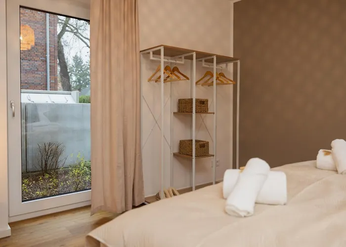 Hygge Homes - 'scandi Luxe' - Near River فينزن